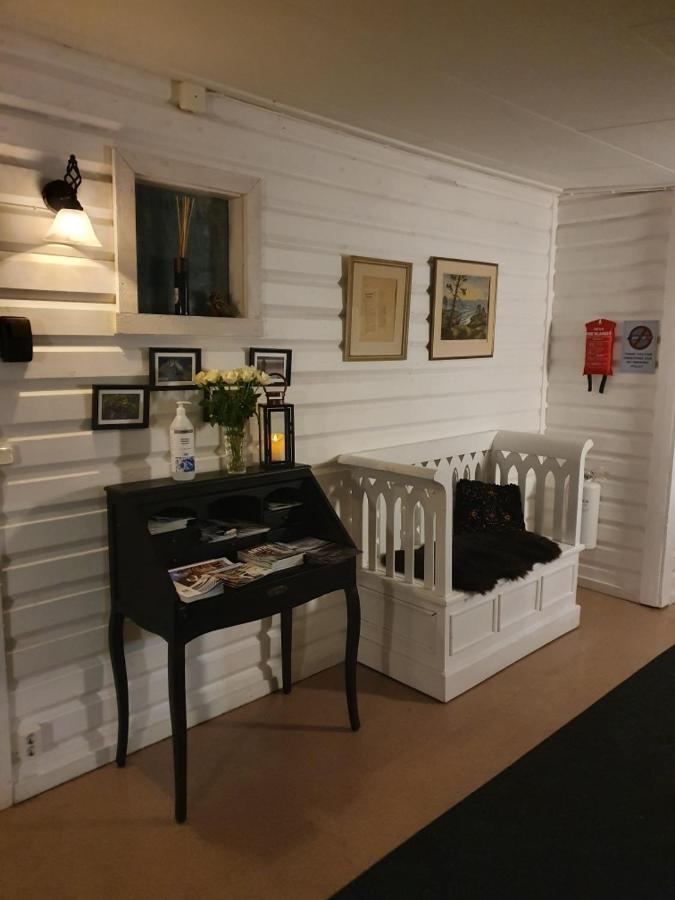 Hotel August Glava Extérieur photo